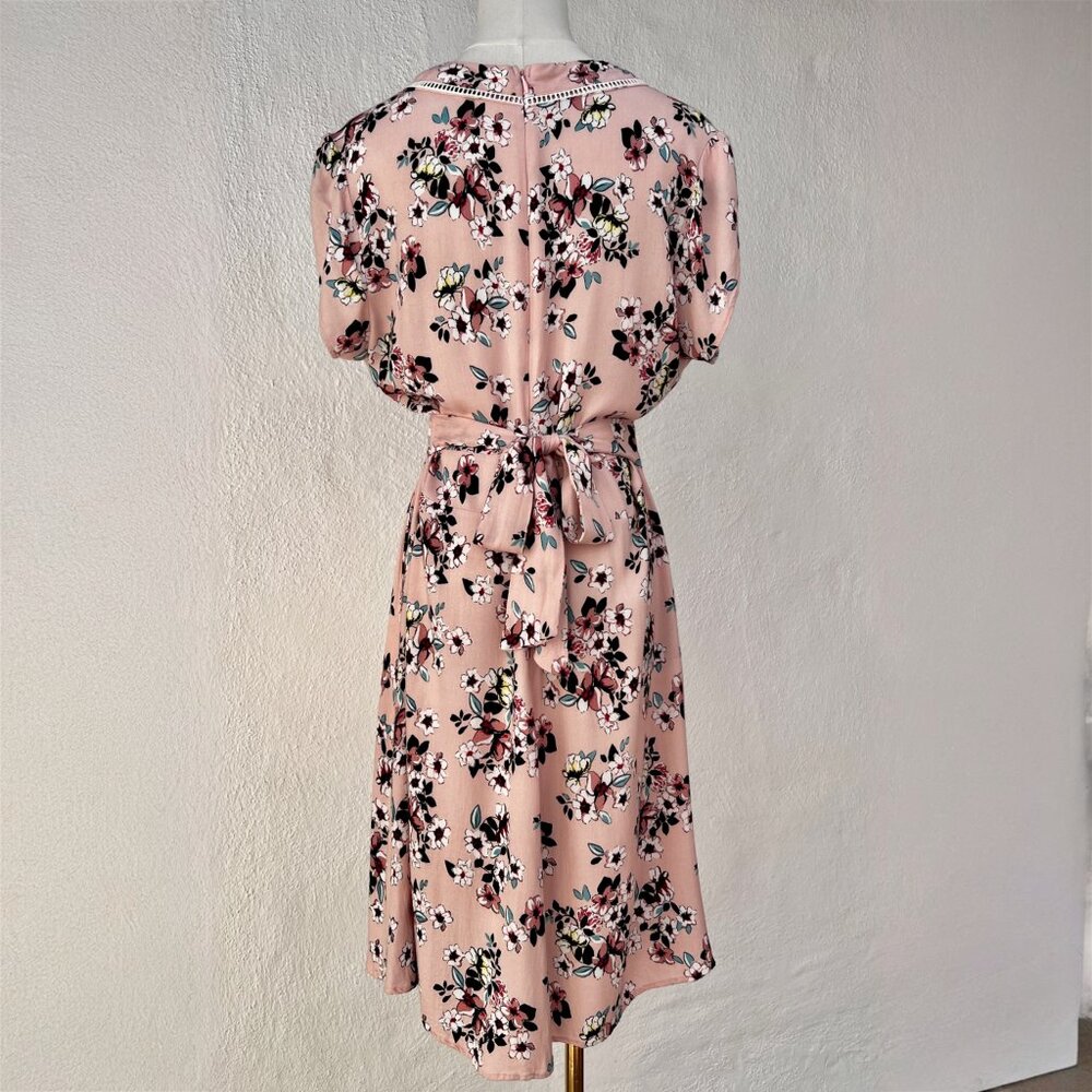Suzanne Betro Light Pink Floral Short Sleeve Ladder Lace Trim Dress XL / Pin-Up - Picture 2 of 16